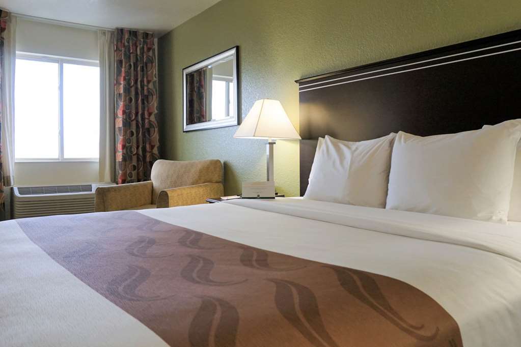 Quality Inn & Suites Denver International Airport Habitación foto